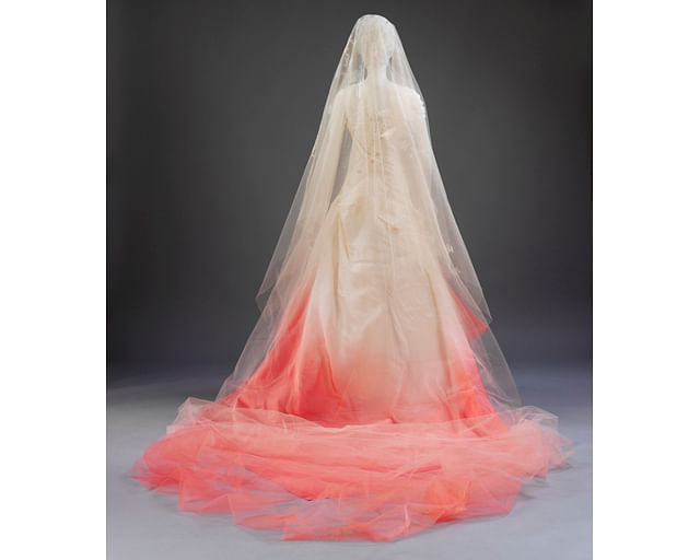 Gwen stefani clearance pink wedding dress